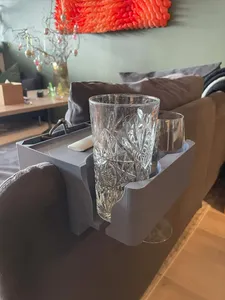 Söderhamn Armrest table/holder (No Support needed!)