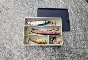 Pocket Tackle Box – For Lures & Hooks