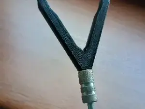 Feeder and universal fishing rod rest