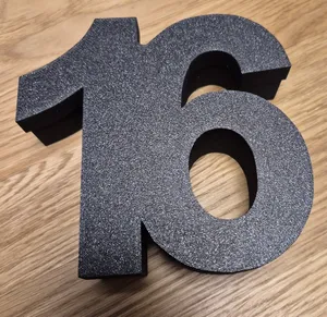 Geschenkbox zum 16ten Geburtstag - Gift box for a 16th birthday