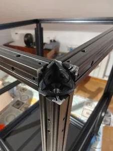 Internal corner bracket for 2020 aluminium profile
