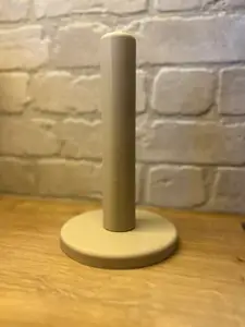 Paper Towel Holder – Minimalist Kitchen Stand