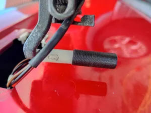 VW Passat B3 (35i) Outer Door Handle Actuator Spacer / Nakładka popychacza klamki drzwi