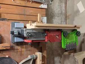 Shopsmith Model 520 Rip Fence holder