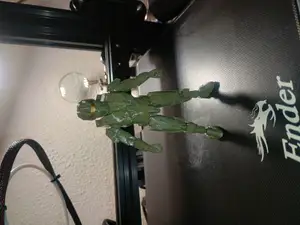 Halo Action figure body and head without supports