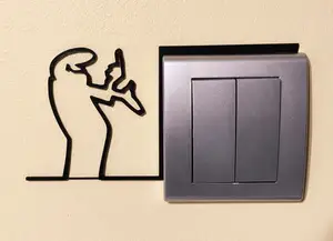 Funny Light Switch Gadget – La Linea Balum 40