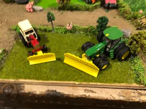 1/64 scale Degelman silage blade