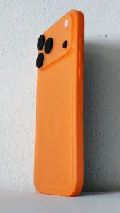 Iphone 17 Pro Max - Easy Multi-Color Remix