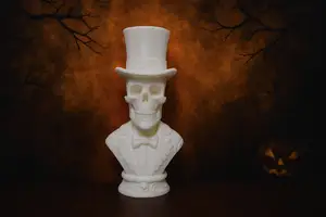 Gentleman Skull – Elegant Horror Bust