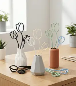 Minimalist Tulips - Vase Decor