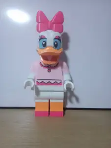 Daisy Duck Giant Minifig
