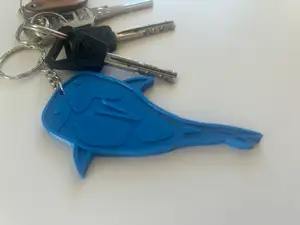Minimalist Whale Shark Keychain – Top View (Hand-Drawn Style)