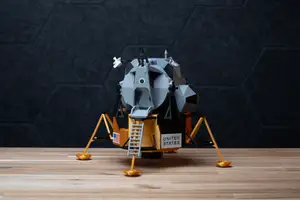 Lunar Lander Kit (No Support, No AMS, No Glue)