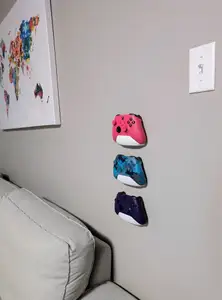Xbox Controller Stand for Tables and Walls