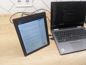 Ipad 4 display monitor housing
