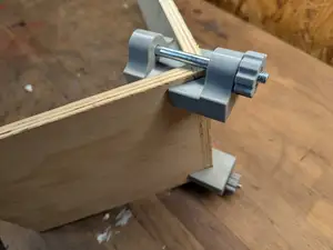 Corner Clamp 90deg 5-15mm