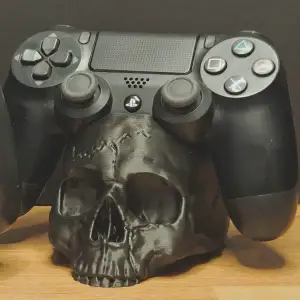 Skull Controller Stand | Version 2 | Regular