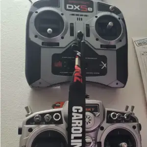 rc radio holder wall mounted