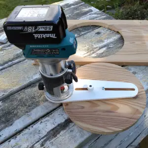Makita DRT50 Router circle jig for 44cm