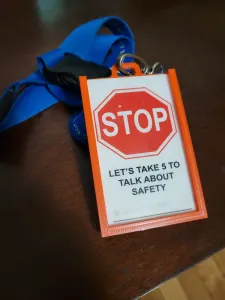 Badge Holder (Vertical)
