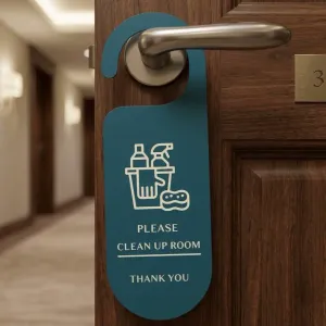 Hanging Card - "Clean room"
