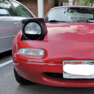 na miata angry eyes