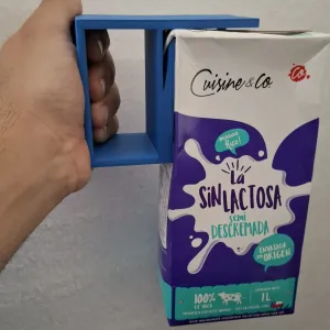 Agarradera caja de leche