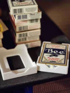 PLAYER CARD HOLDER