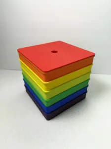 Stackable sorting trays with lid