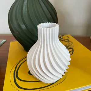 mini vase