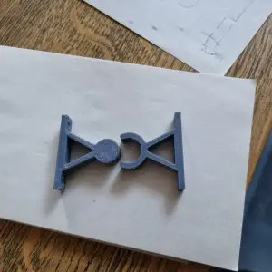 Door catch