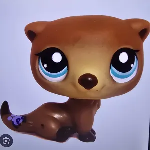 LPS Otter 2 pieces