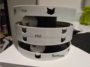 Stackable Spool Cat Toy