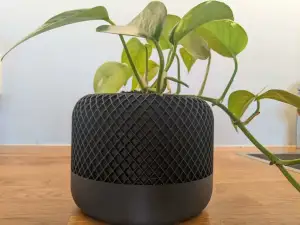 Waffle pattern pot