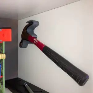 hammer hanger