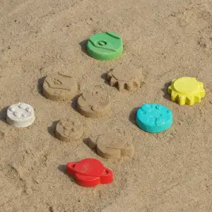 Planets sand molds