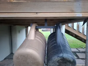 Hook for hanging watering cans
