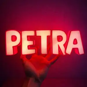 Petra Led Lamp sign