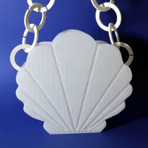 Shell handbag