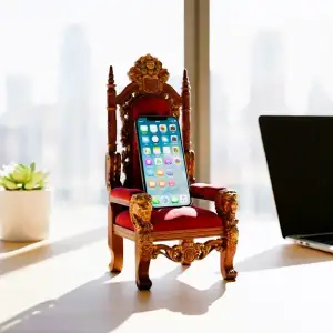 Throne Phone Holder