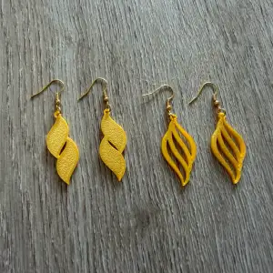 Curly Earrings