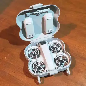 DJI Neo boîte