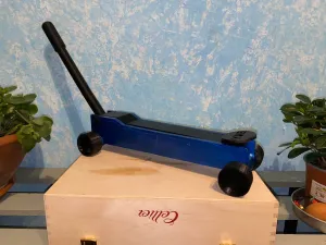 Floor Jack
