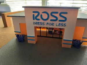 Ross US Store Diorama 1-64 scale