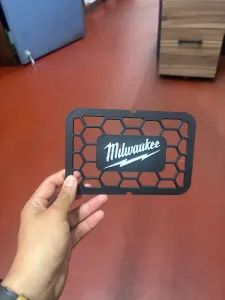 MILWAKEE 1800 4x6 GRILL