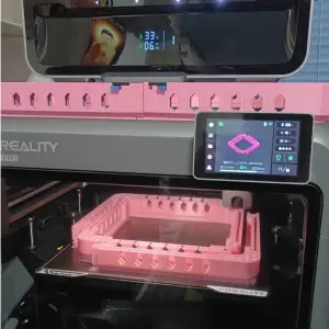 K2pro增高架,挡板可推动式K2pro height-increasing frame, with a movable