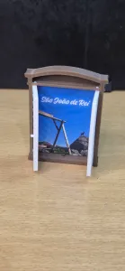 Little Window Photo Frame (NO CFS !!)