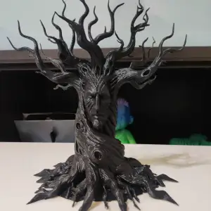 Wise Tree - Ancient Guardian of the Forest