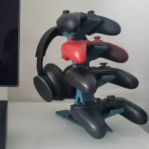 Gaming Stand