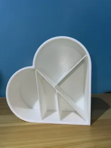 Heart Shaped Storage Desk Organizer